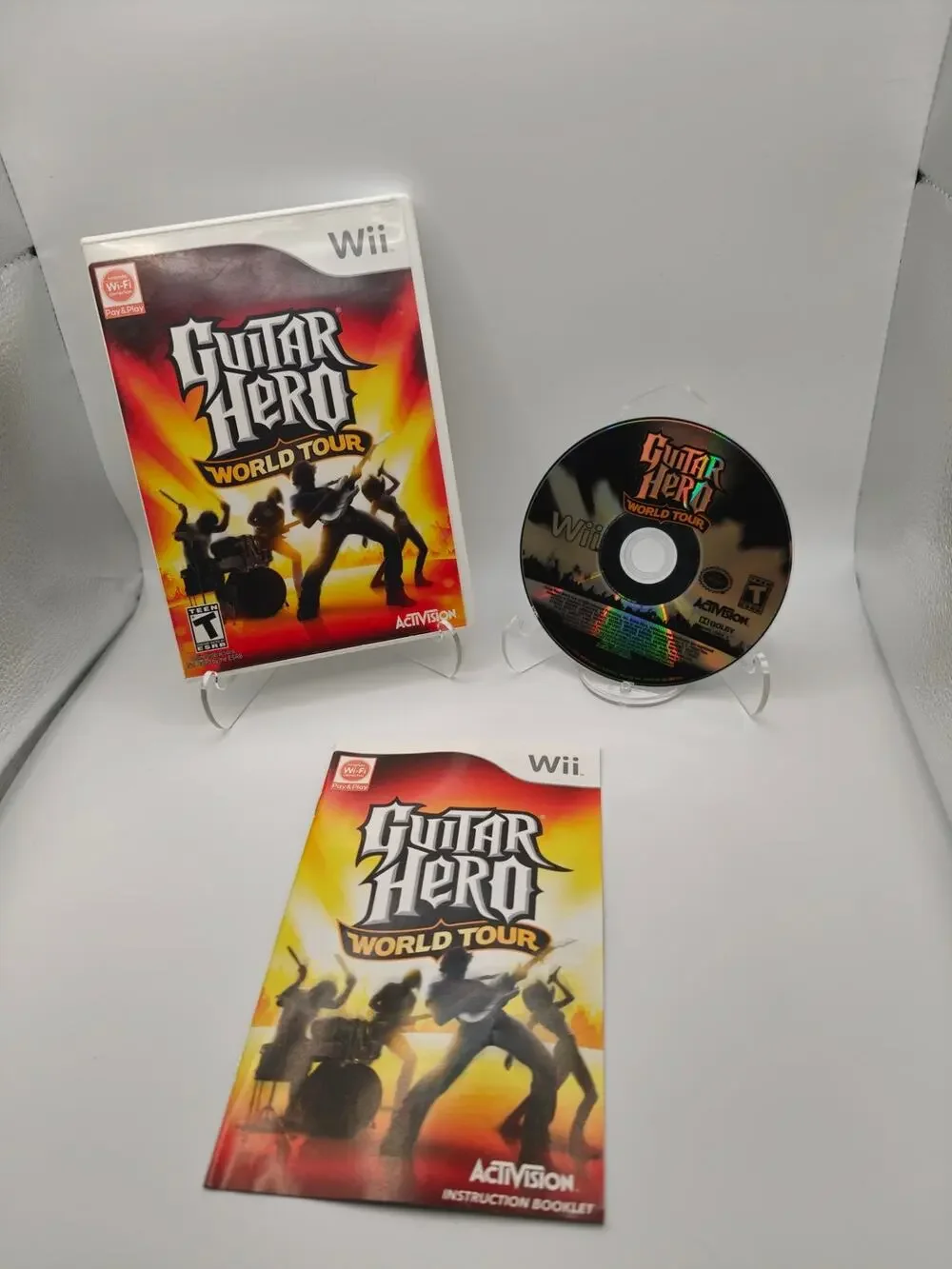 Guitar Hero World Tour (Nintendo Wii) CIB NFR Copy Complete